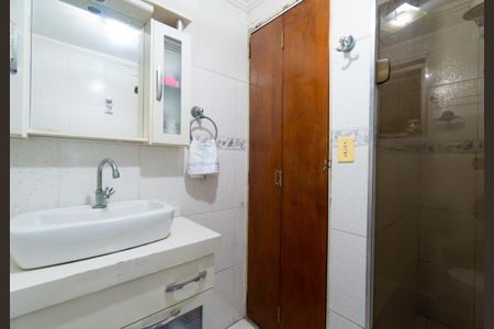 Apartamento à venda com 48m², 2 quartos e 1 vaga Apartamento à venda com 48m², 2 quartos e 1 vagaBanheiro