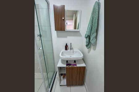 Studio à venda com 33m², 1 quarto e sem vaga Studio à venda com 33m², 1 quarto e sem vagaBanheiro