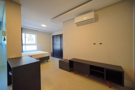 Sala/Quarto de kitnet/studio para alugar com 1 quarto, 31m² em Trindade, Florianópolis