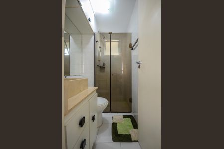 Banheiro de apartamento à venda com 3 quartos, 59m² em Vila Pirituba, São Paulo