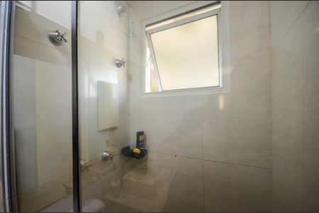 Apartamento à venda com 59m², 3 quartos e 1 vaga Apartamento à venda com 59m², 3 quartos e 1 vagaBanheiro