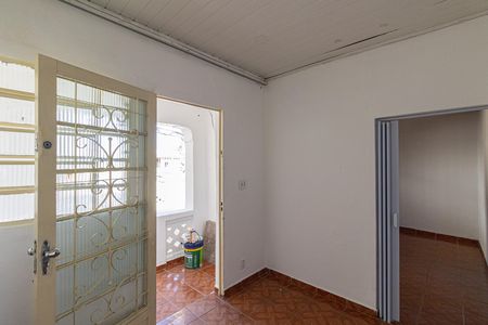 Sala de casa à venda com 4 quartos, 200m² em Vila Carolina, São Paulo