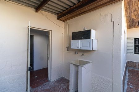 Área de serviço de casa à venda com 4 quartos, 200m² em Vila Carolina, São Paulo
