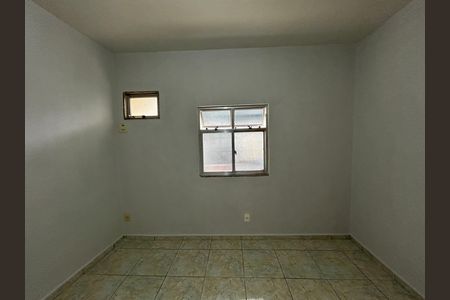 Casa para alugar com 1 quarto, 40m² em Bento Ribeiro, Rio de Janeiro