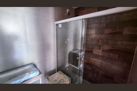 Apartamento para alugar com 64m², 2 quartos e 1 vaga Apartamento para alugar com 64m², 2 quartos e 1 vagaBanheiro