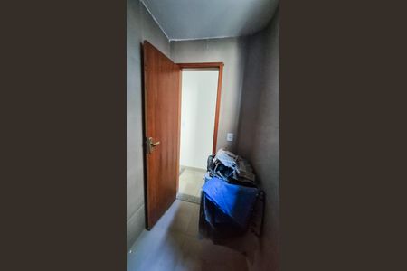 Apartamento à venda com 56m², 2 quartos e 1 vaga Apartamento à venda com 56m², 2 quartos e 1 vagaBanheiro