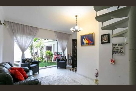 Casa à venda com 4 quartos, 260m² em Jardim Fenix, São Bernardo do Campo