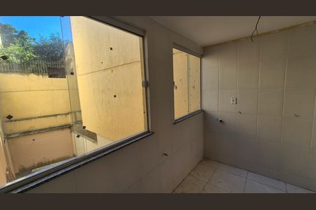 Apartamento para alugar com 56m², 2 quartos e 1 vaga Apartamento para alugar com 56m², 2 quartos e 1 vagaCozinha e Área de Serviço