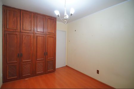 Quarto de apartamento à venda com 1 quarto, 60m² em Centro, São Leopoldo