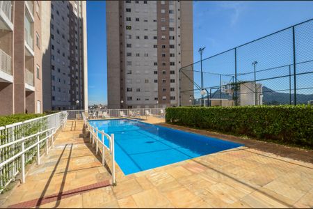 Apartamento para alugar com 49m², 2 quartos e 1 vaga Apartamento para alugar com 49m², 2 quartos e 1 vagaÁrea comum - Piscina