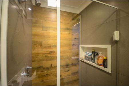 Apartamento para alugar com 49m², 2 quartos e 1 vaga Apartamento para alugar com 49m², 2 quartos e 1 vagaBanheiro