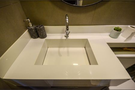 Apartamento para alugar com 49m², 2 quartos e 1 vaga Apartamento para alugar com 49m², 2 quartos e 1 vagaBanheiro