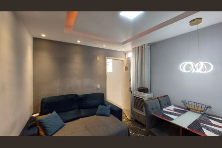 Sala de apartamento para alugar com 2 quartos, 44m² em Cabuçu, Nova Iguaçu