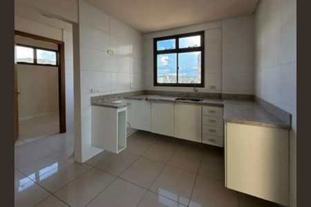 Cozinha de apartamento para alugar com 3 quartos, 200m² em São Lucas, Belo Horizonte