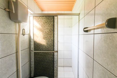 Casa à venda com 80m², 3 quartos e 4 vagasBanheiro da Suíte
