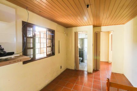 Casa à venda com 80m², 3 quartos e 4 vagasSuíte
