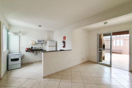 Apartamento para alugar com 57m², 2 quartos e 1 vaga Apartamento para alugar com 57m², 2 quartos e 1 vagaÁrea comum - Salão de festas