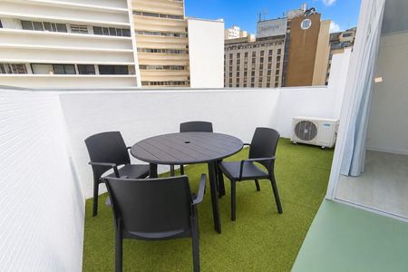 Apartamento para alugar com 88m², 1 quarto e 1 vaga Apartamento para alugar com 88m², 1 quarto e 1 vagaVaranda