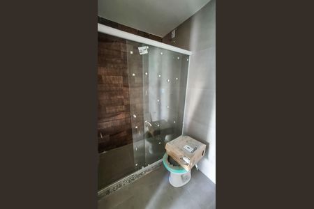 Apartamento à venda com 64m², 2 quartos e 1 vaga Apartamento à venda com 64m², 2 quartos e 1 vagaBanheiro
