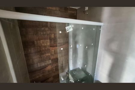 Apartamento à venda com 64m², 2 quartos e 1 vaga Apartamento à venda com 64m², 2 quartos e 1 vagaBanheiro