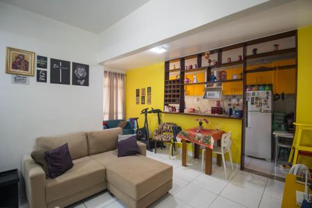 Sala de apartamento para alugar com 2 quartos, 70m² em Centro, São Gonçalo