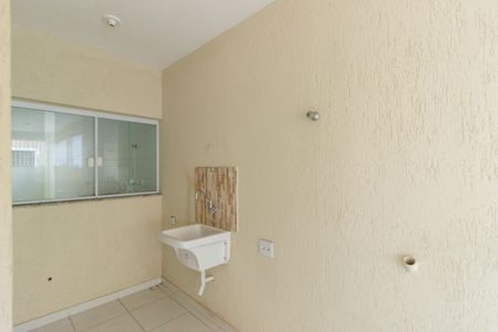 Vista Quarto 1 de casa de condomínio para alugar com 2 quartos, 84m² em Jardim Maristela, São Paulo
