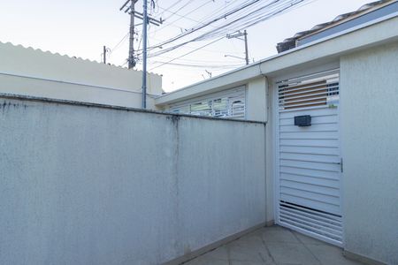 Casa de condomínio para alugar com 84m², 2 quartos e sem vaga Casa de condomínio para alugar com 84m², 2 quartos e sem vagaEntrada