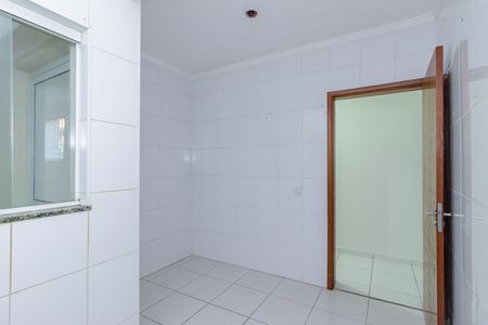 Casa de condomínio para alugar com 84m², 2 quartos e sem vaga Casa de condomínio para alugar com 84m², 2 quartos e sem vagaCozinha
