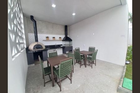 Apartamento para alugar com 39m², 2 quartos e 1 vaga Apartamento para alugar com 39m², 2 quartos e 1 vagaÁrea comum - Churrasqueira