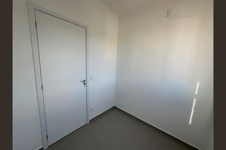 Quarto 1 de apartamento para alugar com 2 quartos, 39m² em Catiapoã, São Vicente