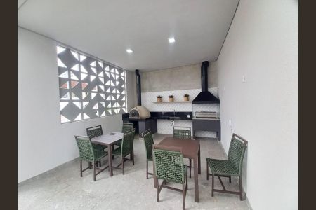 Apartamento para alugar com 39m², 2 quartos e 1 vaga Apartamento para alugar com 39m², 2 quartos e 1 vagaÁrea comum - Churrasqueira