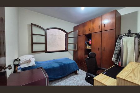 Casa à venda com 160m², 3 quartos e 3 vagasQuarto 2