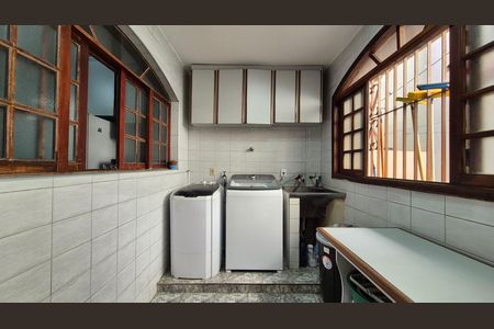 Casa à venda com 160m², 3 quartos e 3 vagasArea de serviço