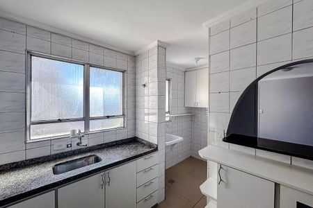 Apartamento para alugar com 55m², 2 quartos e 1 vaga Apartamento para alugar com 55m², 2 quartos e 1 vagaBanheiro