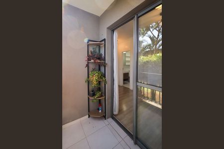 Apartamento para alugar com 44m², 1 quarto e 1 vaga Apartamento para alugar com 44m², 1 quarto e 1 vagaVaranda