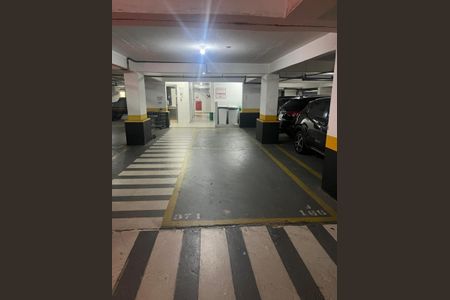 Apartamento para alugar com 94m², 3 quartos e 2 vagasFoto 02