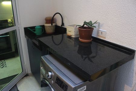 Apartamento à venda com 46m², 2 quartos e 1 vagaÁrea de Serviço