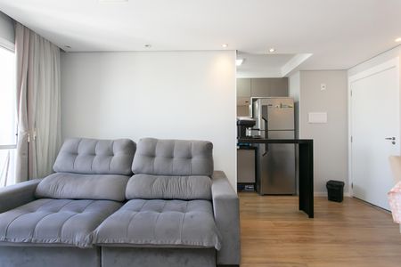 Apartamento à venda com 45m², 2 quartos e 1 vaga Apartamento à venda com 45m², 2 quartos e 1 vagaSala