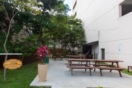 Apartamento à venda com 45m², 2 quartos e 1 vaga Apartamento à venda com 45m², 2 quartos e 1 vagaÁrea comum - Praça de convivencia