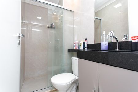 Apartamento à venda com 45m², 2 quartos e 1 vaga Apartamento à venda com 45m², 2 quartos e 1 vagaBanheiro