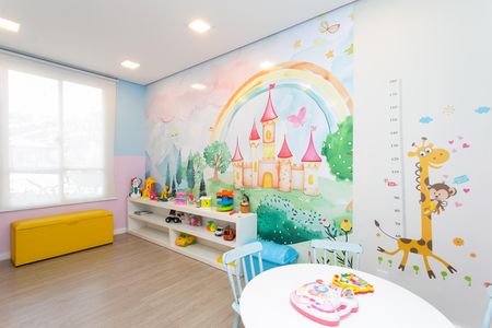 Apartamento à venda com 45m², 2 quartos e 1 vaga Apartamento à venda com 45m², 2 quartos e 1 vagaÁrea comum - Brinquedoteca