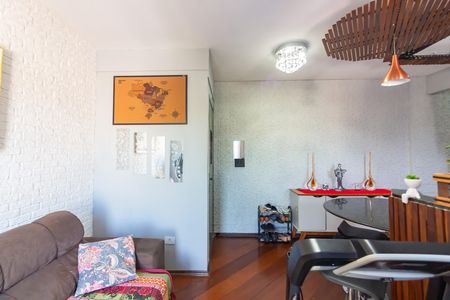 Sala  de apartamento para alugar com 2 quartos, 59m² em Jd Bela Vista, Osasco