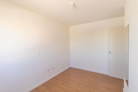 Quarto 2 de apartamento para alugar com 2 quartos, 50m² em Novo Mundo, Curitiba