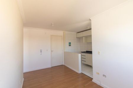 Sala de apartamento para alugar com 2 quartos, 50m² em Novo Mundo, Curitiba