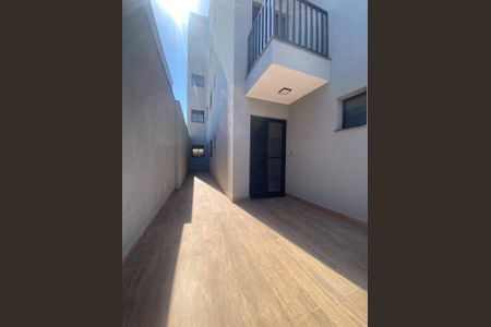 Apartamento à venda com 68m², 2 quartos e 1 vaga