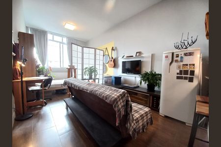 Sala de kitnet/studio para alugar com 1 quarto, 30m² em Higienópolis, São Paulo
