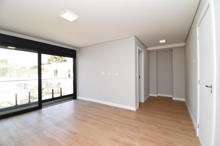 Casa de condomínio à venda com 250m², 3 quartos e 2 vagasSuíte