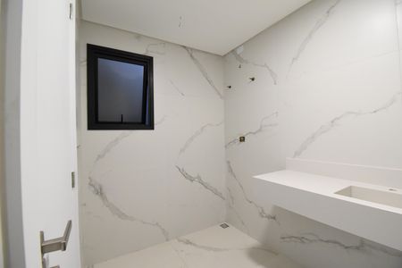 Casa de condomínio à venda com 250m², 3 quartos e 2 vagasBanheiro da Suíte 2