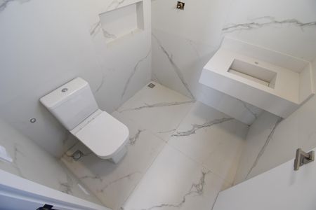Casa de condomínio à venda com 250m², 3 quartos e 2 vagasBanheiro 3