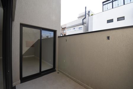 Casa de condomínio à venda com 250m², 3 quartos e 2 vagasSolaruim 